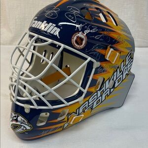 Franklin Nashville Predators Goalie Mask  2006 multiple signatures
